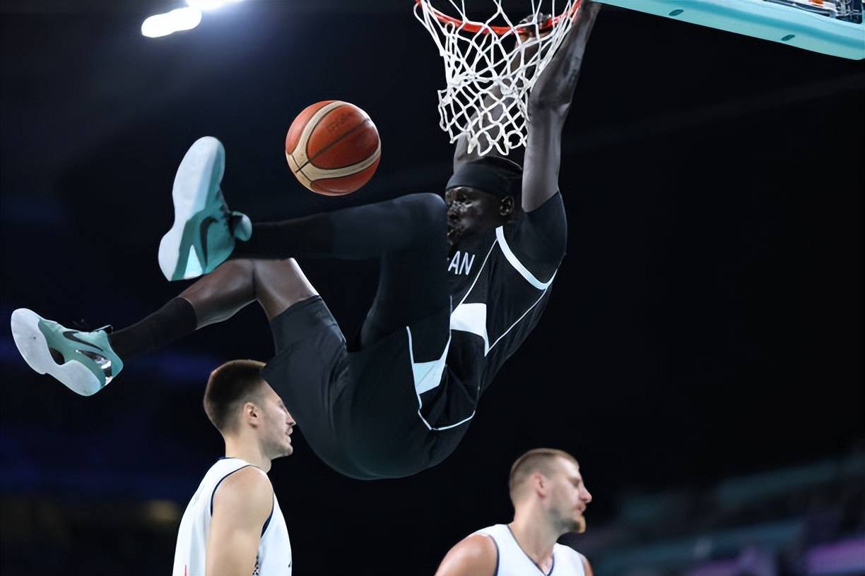 明星解说视频-关于布鲁克林篮网内部会议纪要流出——窗口期更衣室发声，CBA常规赛使命明确，资深球员宣示担当的信息