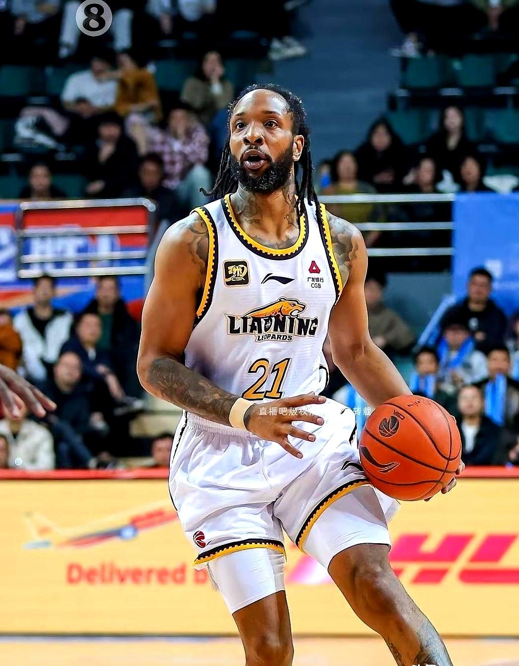 赛地聚焦——CBA季后赛转会期热度飙升；金州勇士止住颓势；压力陡增；身体对抗强度拉满的简单介绍