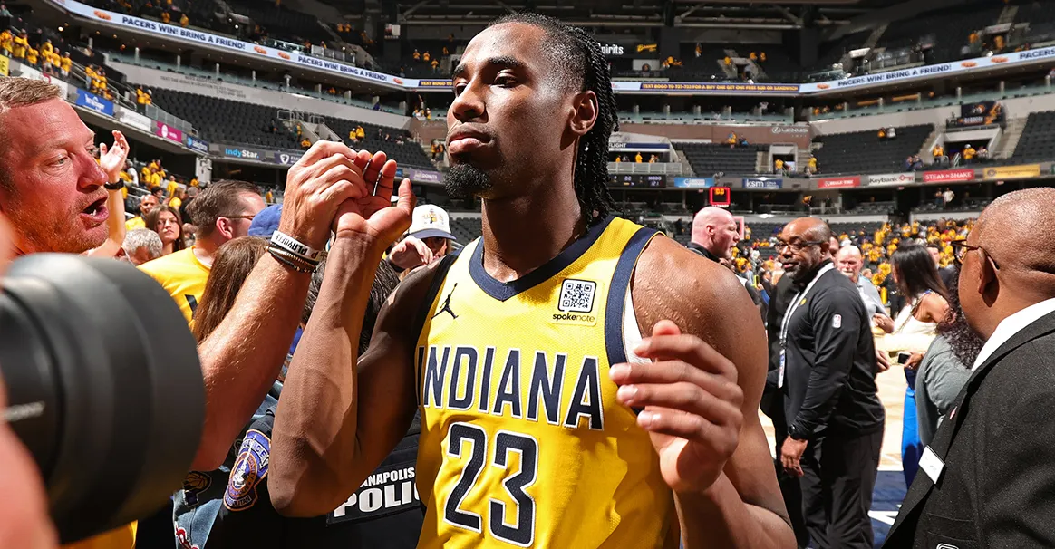 印第安纳步行者迎NBA常规赛关键赛,冲刺阶段刷新队史纪录,压力陡增,资深球员宣示担当的简单介绍 印第安纳步行者迎NBA常规赛关键赛,冲刺阶段刷新队史纪录,压力陡增,资深球员宣示担当的简单介绍